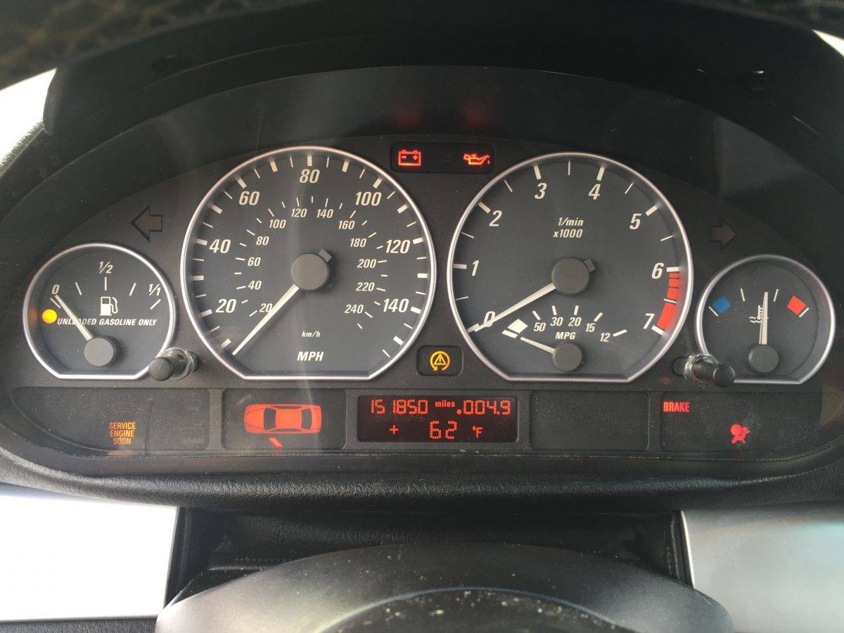 BMW E46 mileage tamper indicator