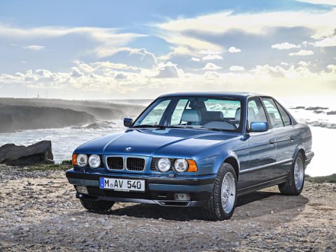 BMW E34 540i