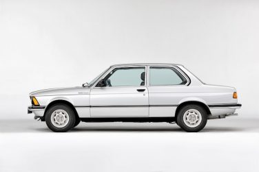 BMW E21 3 series side view BMW E21 3 series side view