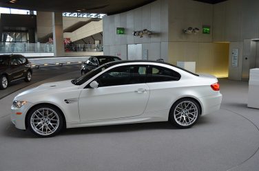 BMW E92 M3 brilliant frozen white mettalic BMW E92 M3 brilliant frozen white mettalic
