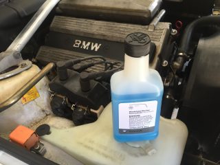 Washer fluid low бмв