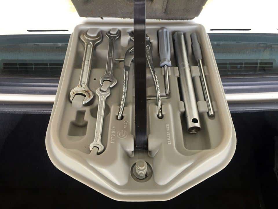BMW wheel alignment pin, tool kit