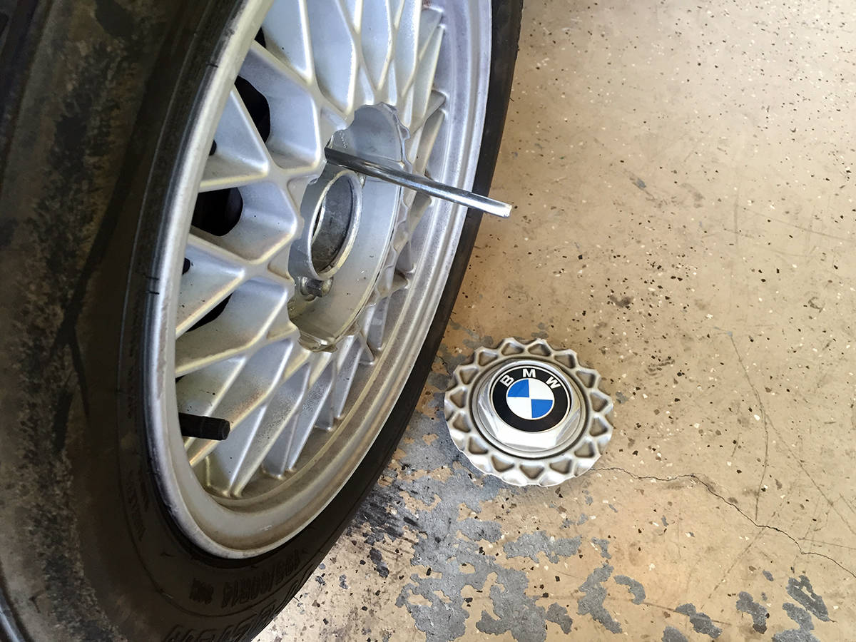 BMW wheel alignment pin