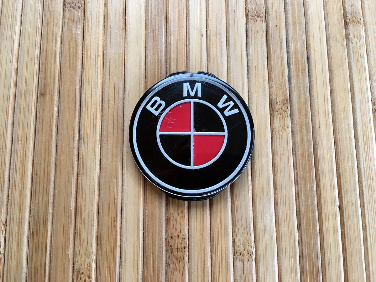 DIY Custom Color Steering Wheel BMW Badge