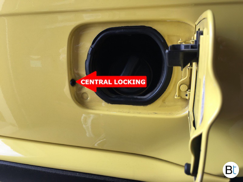 BMW E30 central locking identify