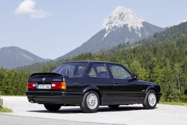 BMW E30 Mtech 2 black