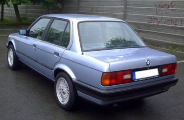 BMW E30 paint Gletscher Blue Metallic 280