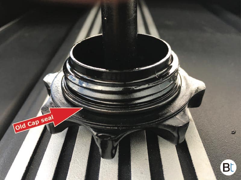 Leaking power steering reservoir cap seal BMW