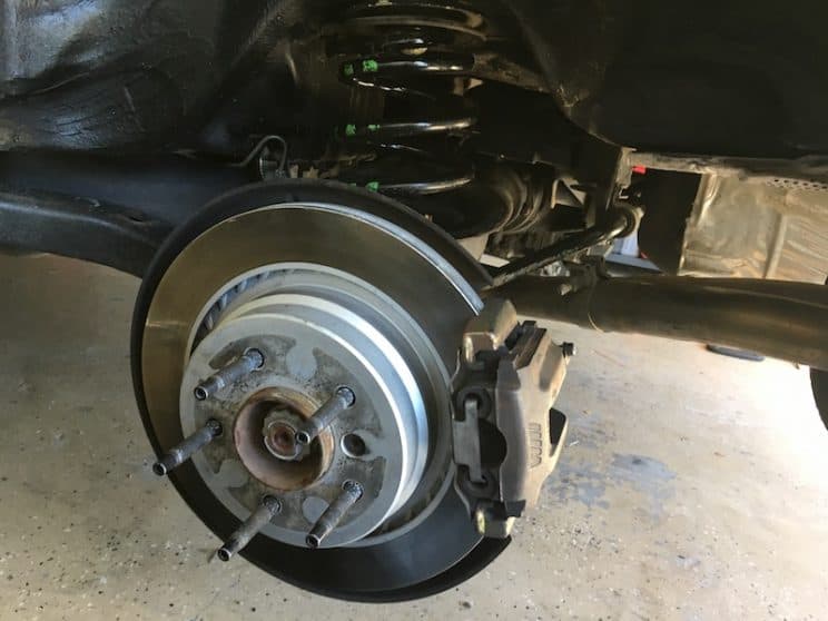 Wheel studs vs bolts, what are the advantages?