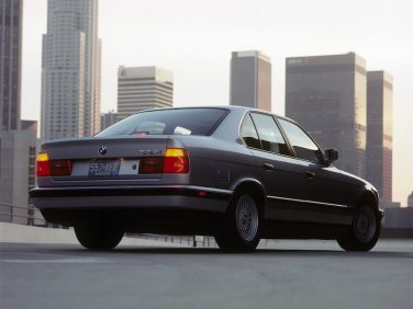 BMW E34 535i BMW E34 535i