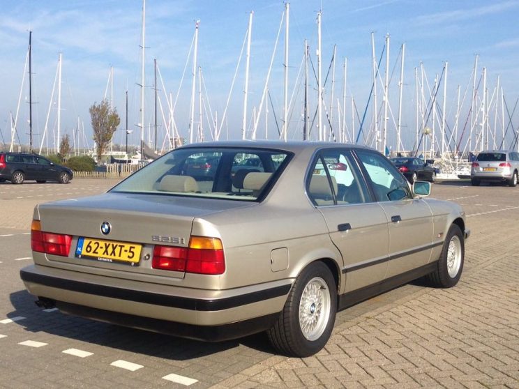 BMW E34 paint codes, OEM color options - BIMMERtips.com