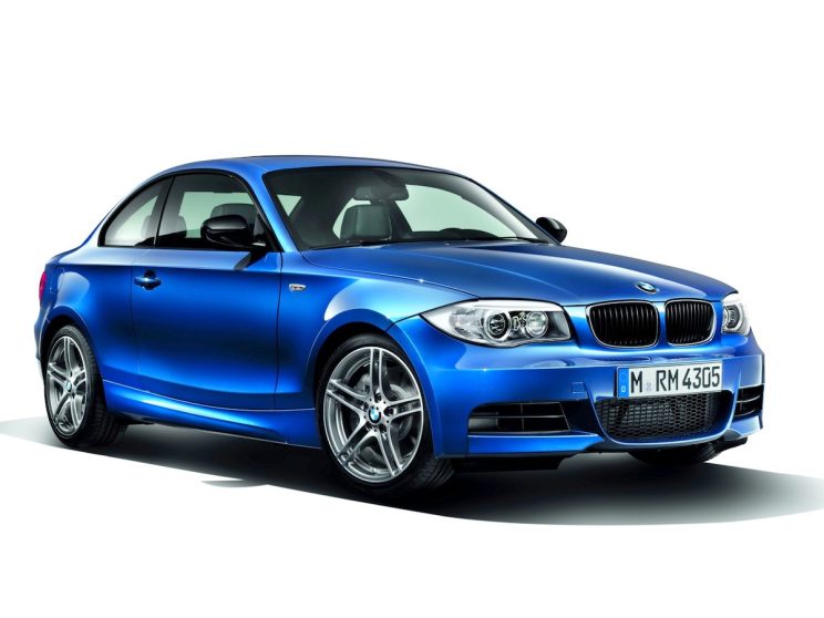 BMW E82 paint codes, OEM color options, 1 Series