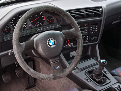 BMW E30 M3 sport evo interior