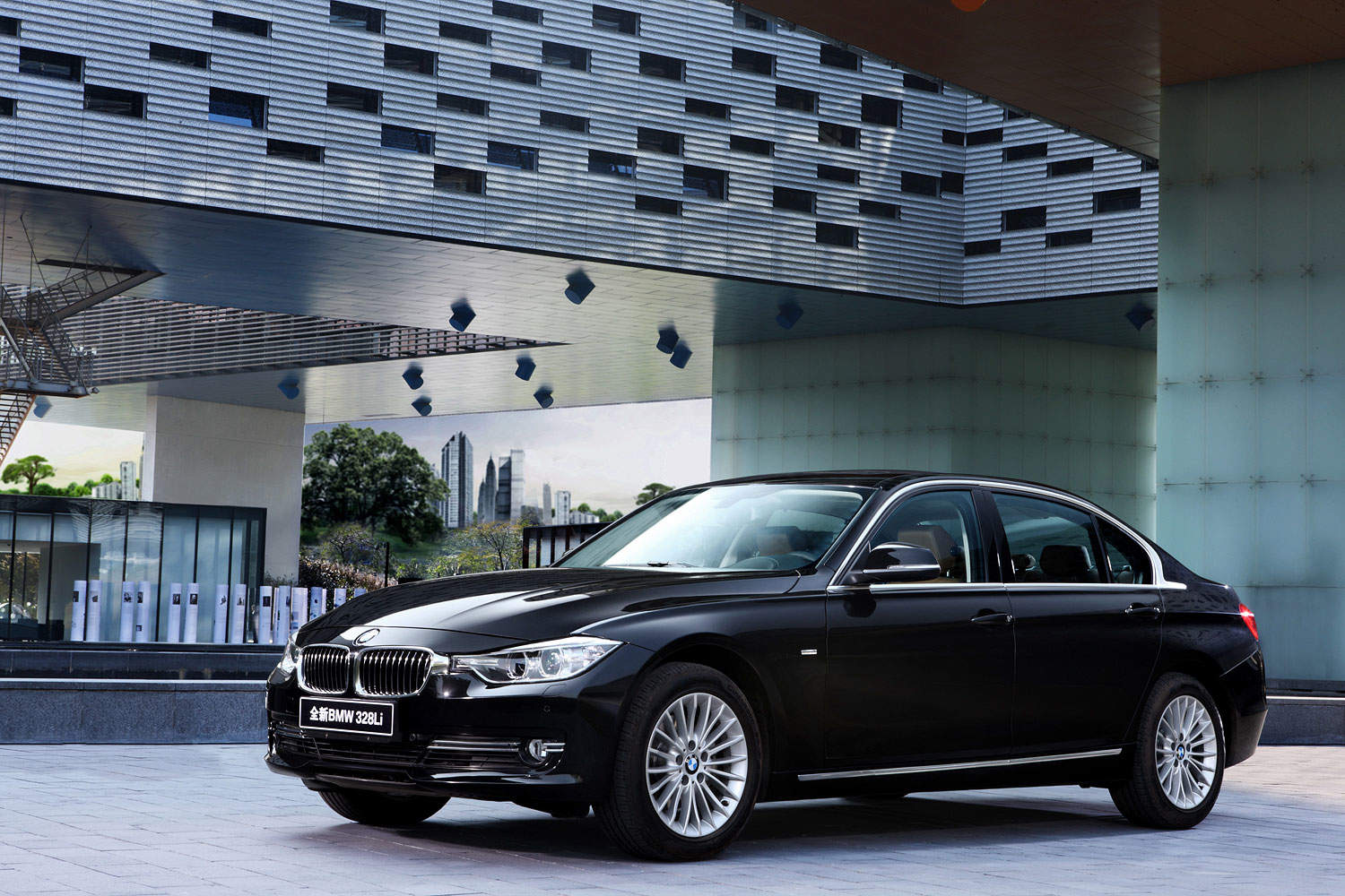 BMW F35 328Li BMW F35 328Li